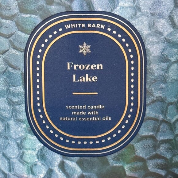 BBW Frozen Lake White Barn Bath & Body Works 3 Wick Candle - Picture 3 of 10
